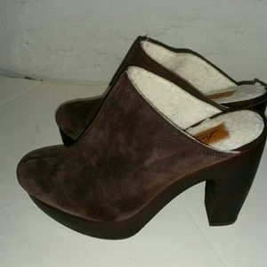 Lucky Brand heel clogs for women.